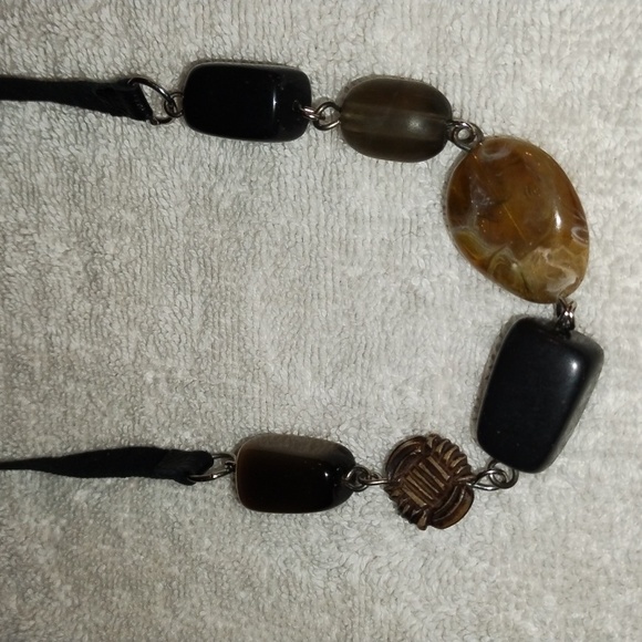 Guess Natural Wonders 14 inch Adjustable Necklace - Picture 2 of 4